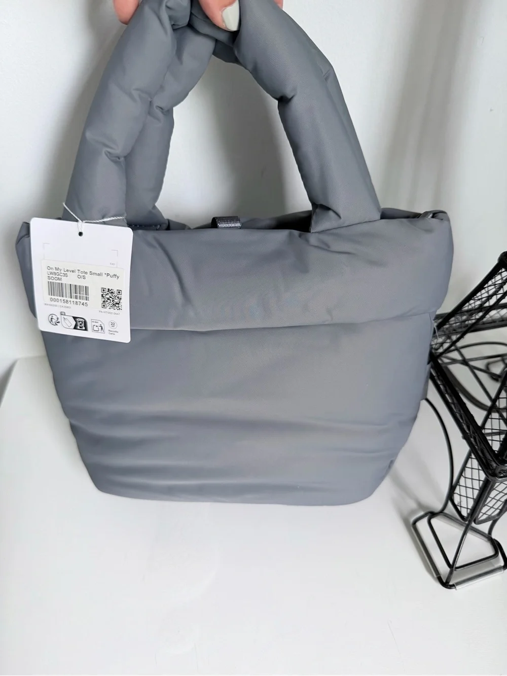 lululemon athletica padded puffer